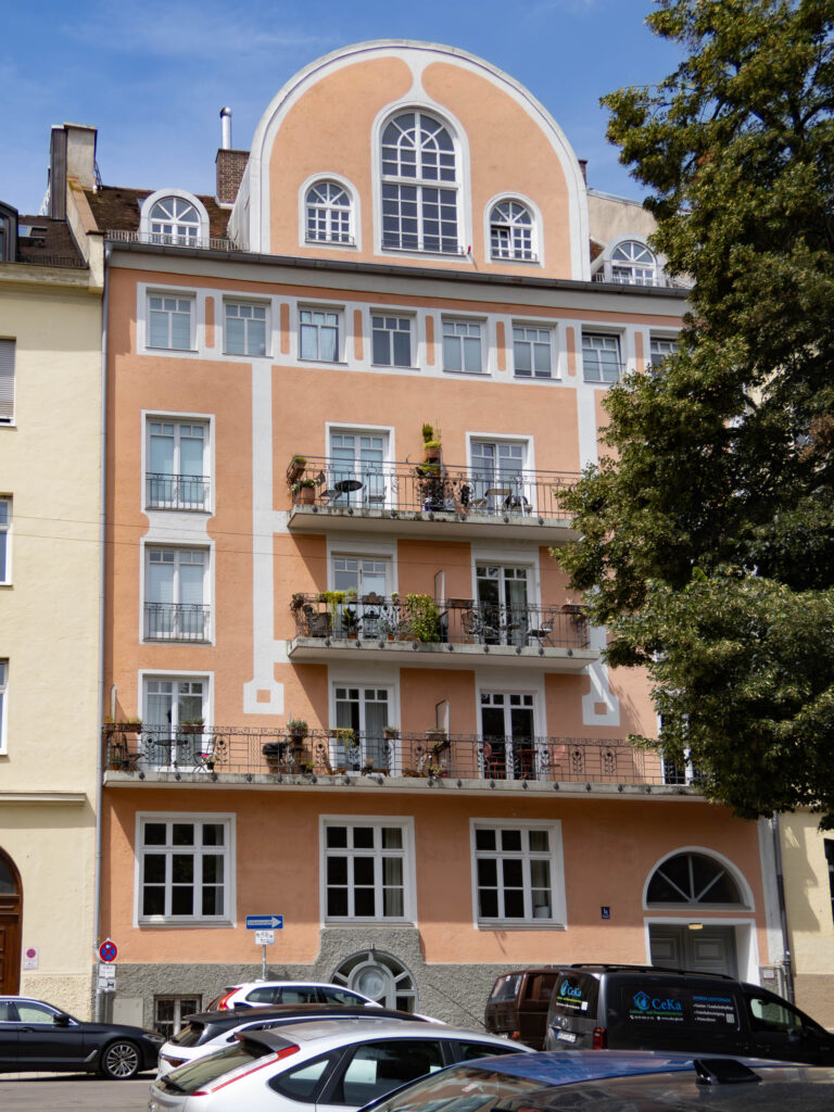 Haus in der Dillisstraße