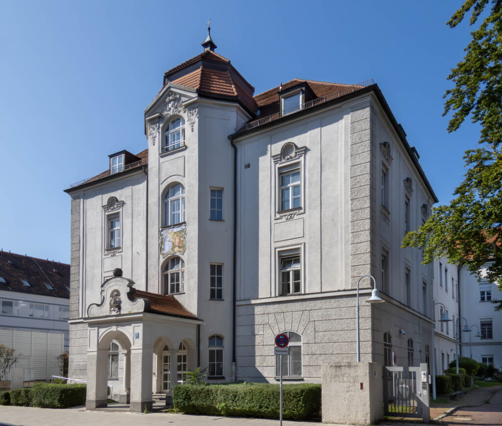 Bibliothek in der Nußbaumstraße